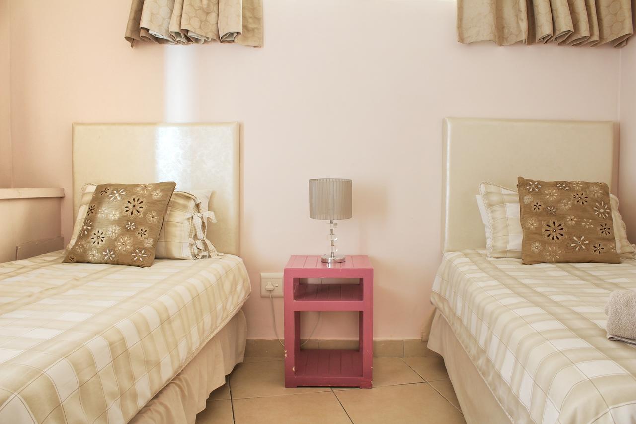Br4 R19 Apartment Дърбан Екстериор снимка